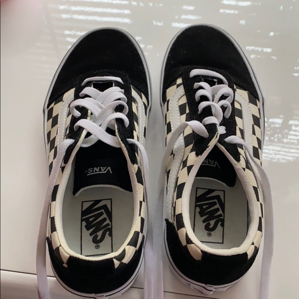 NEVER worn checker design vans shoes